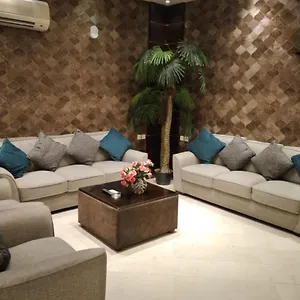 First Suites 2*, جدة المملكة العربية السعودية